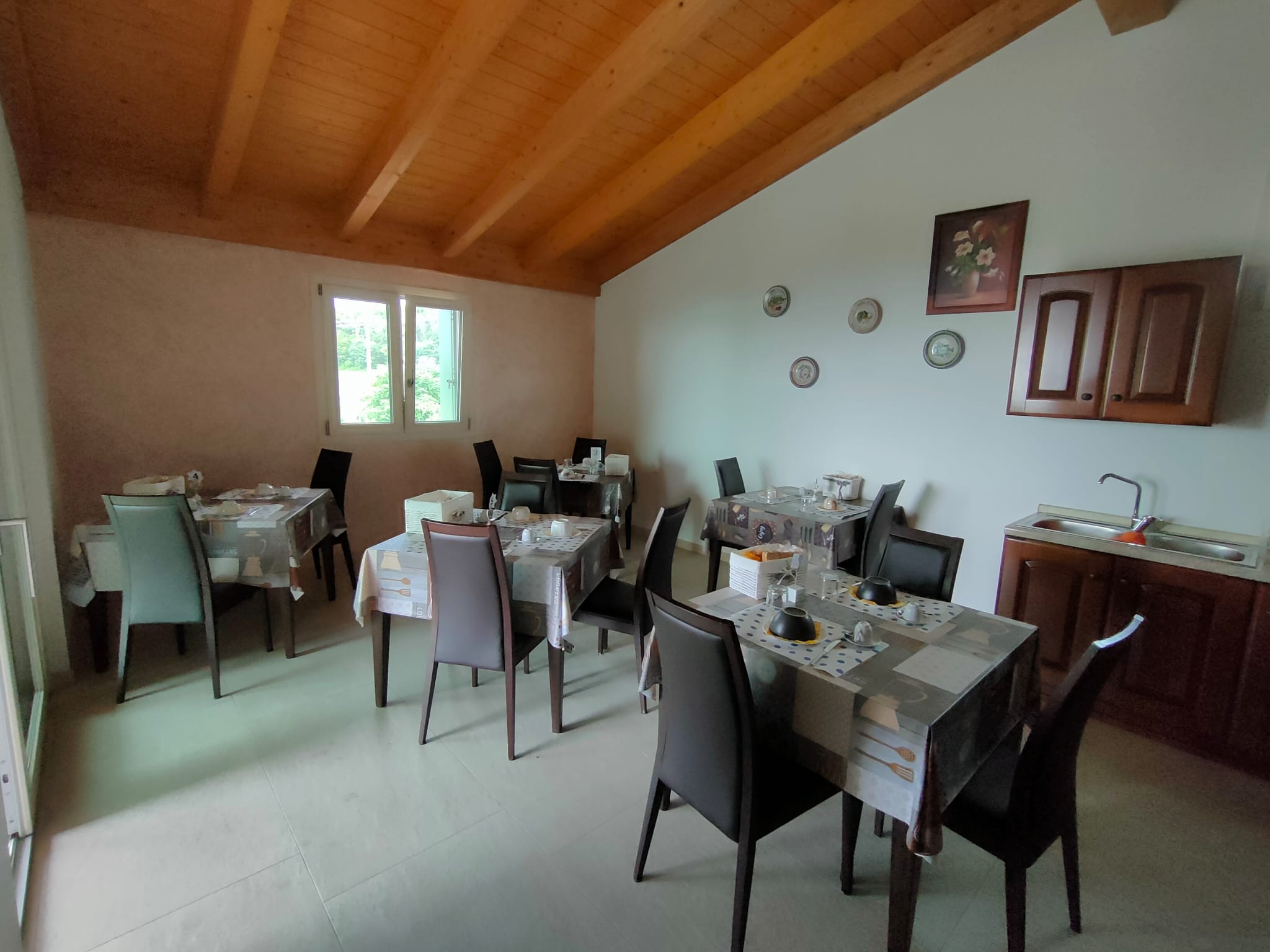 Cucina e terrazzo 1